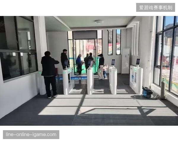 大规模赞助资金因票务链路不透明而被非法第三方截留的现象应如何系统化解